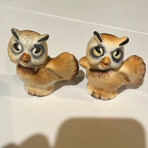 Vintage salt and pepper shaker owl, Japan